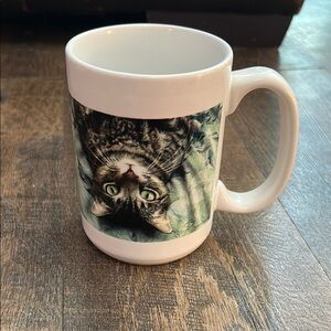 Fiddlers Elbow Upside Down Peculiar Perspective Cat Mug Coffee Cup 15 Oz.‎